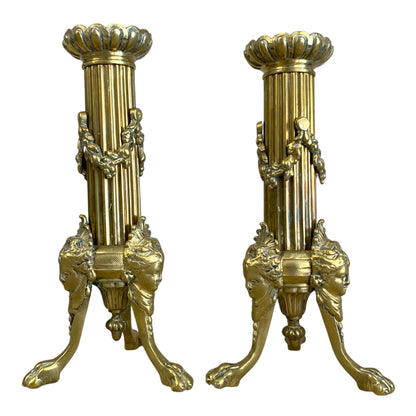 Par de candelabros de bronce. Época Napoleón III. SXIX