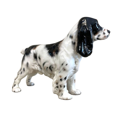 Perro de porcelana inglesa Royal Doulton. SXX