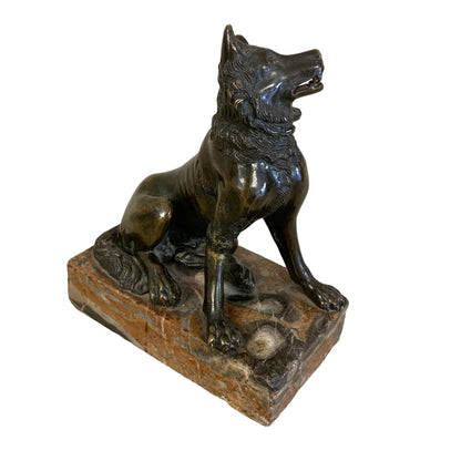 Escultura de lobo en bronce frances. Fines siglo XIX