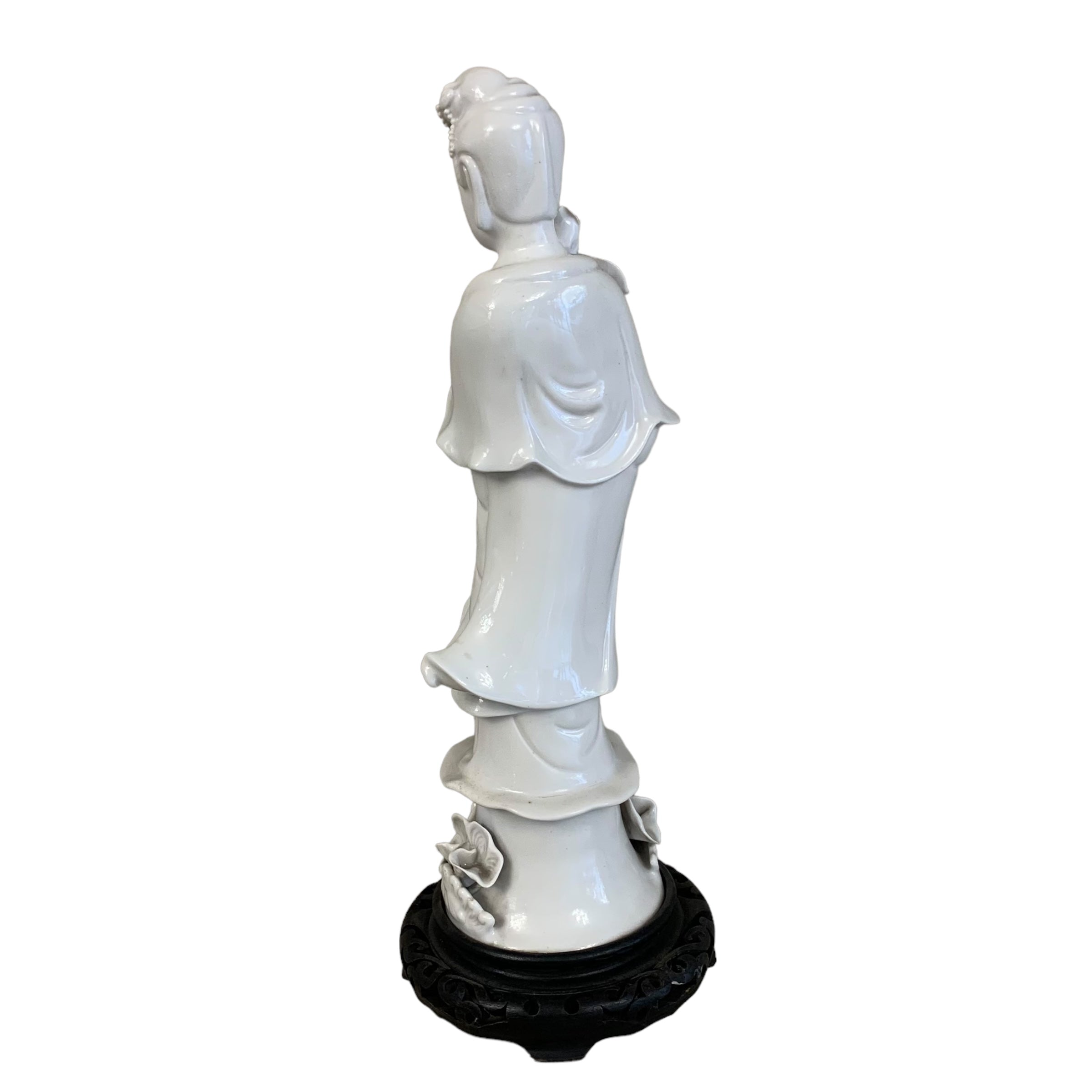 Figura de porcelana Blanc de Chine diosa Kuan Yin. SXIX