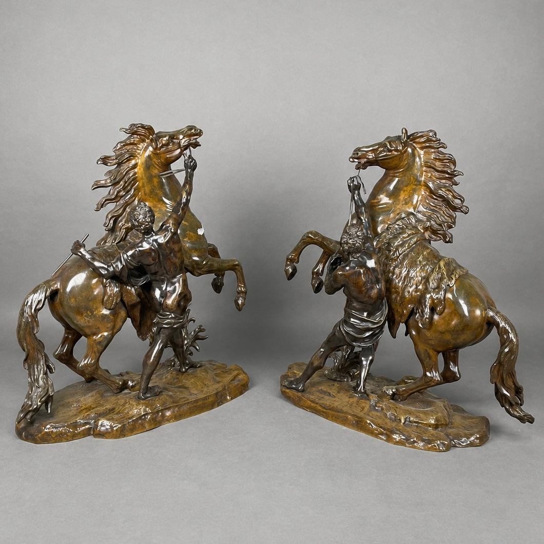 Magnifico par de caballos de bronce "Caballos de Marly". Francia SXIX