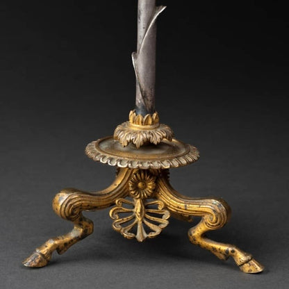 Par de candelabros neo-pompeyanos de bronce ormolu y plata. Francia SXIX
