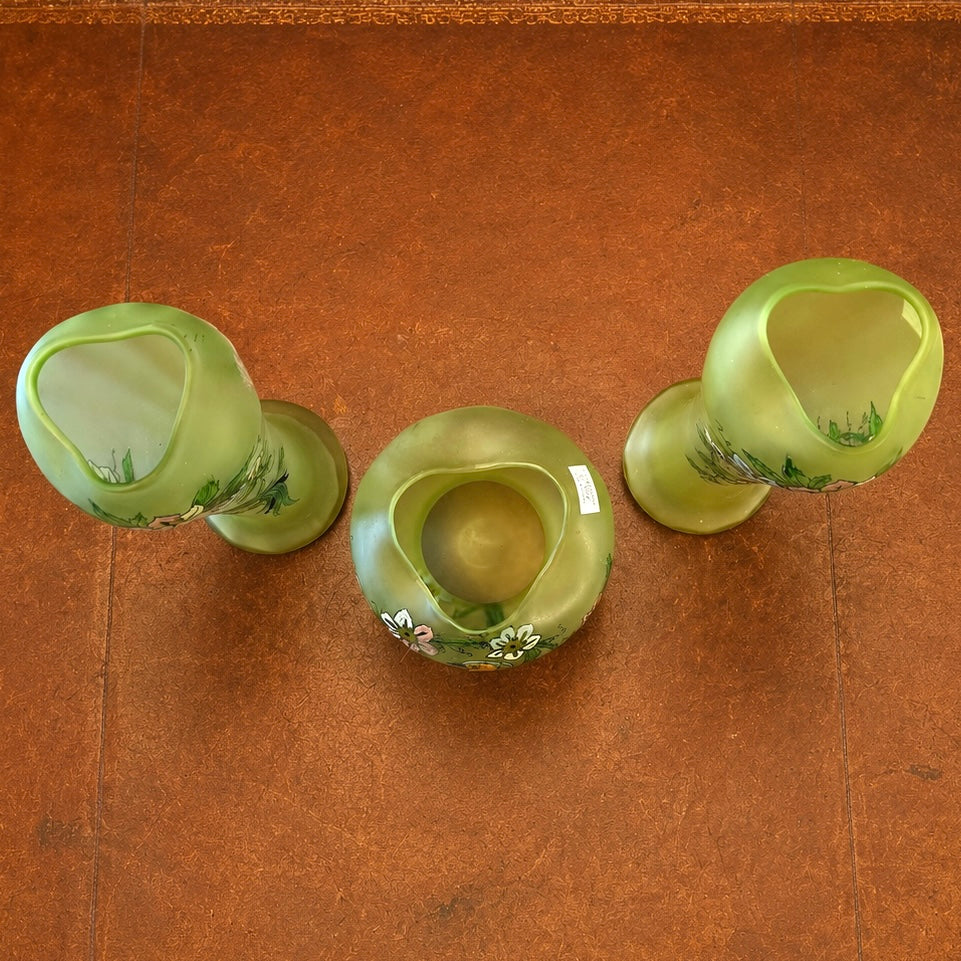 Juego de dos floreros y centro de mesa Art-Nouveau Legras. Francia SXX