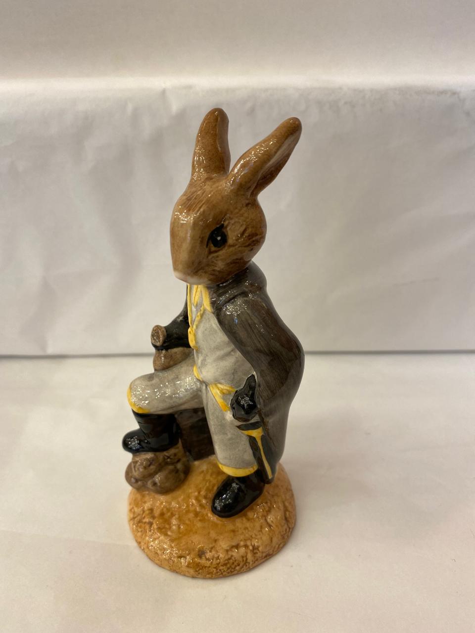 Royal Doulton BunnyKins &quot;Sheriff of Nottingham&quot;. Año 2002