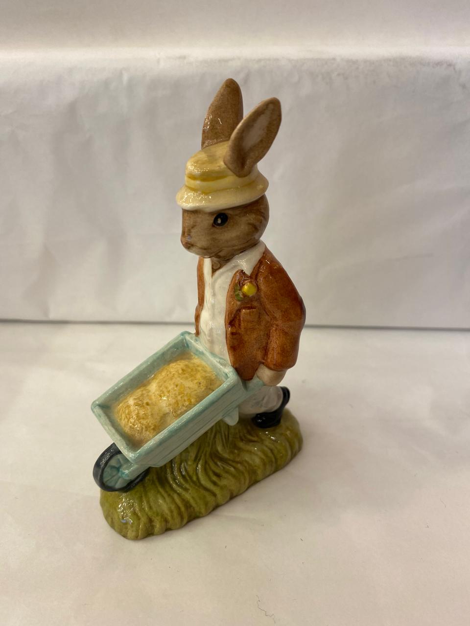 Royal Doulton BunnyKins &quot;Gardener&quot;. Año 1995