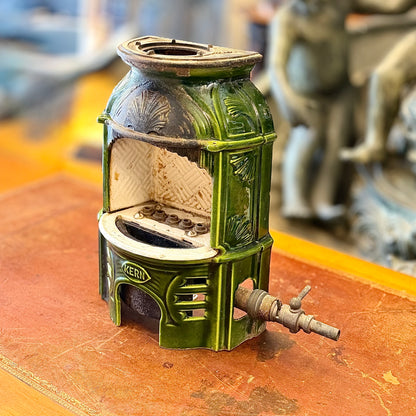 Estufa gas de fierro fundido Welsbach Kern inglesa Art-Nouveau. Inglaterra SXX