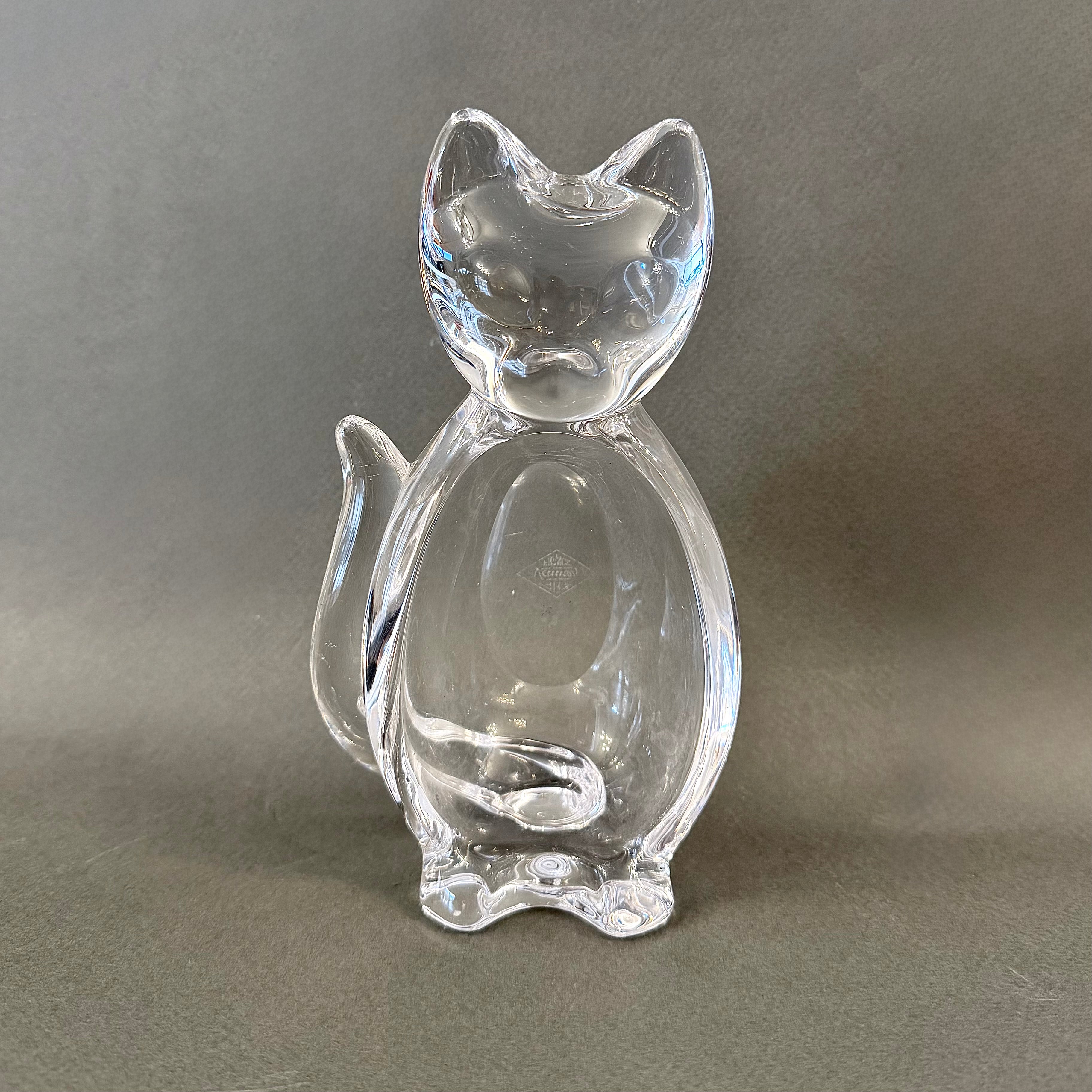 Gato de cristal francés Vannes-le-Chatel. Francia SXX