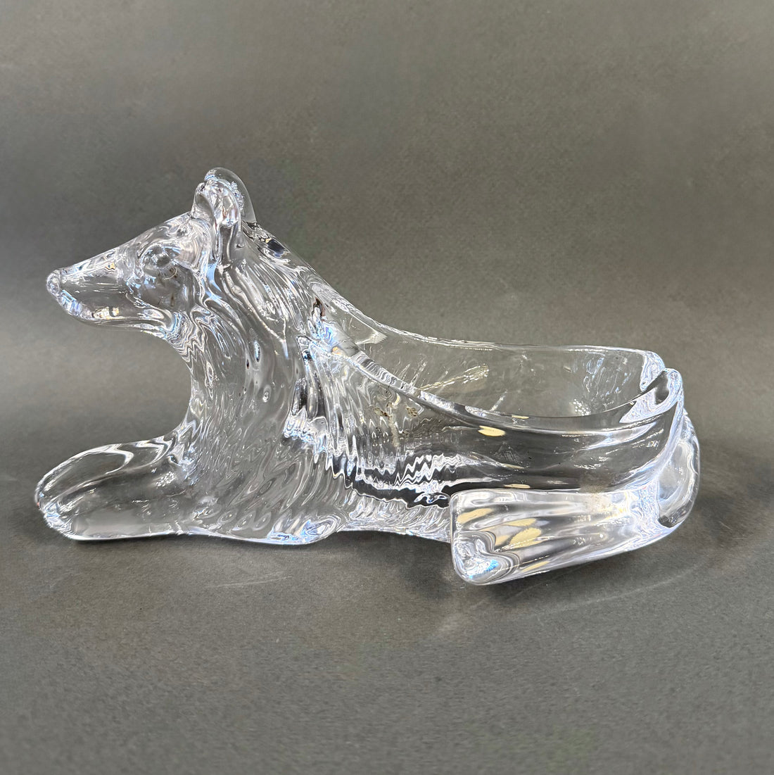 Perro collie de cristal francés Vannes-le-Chatel. Francia XX