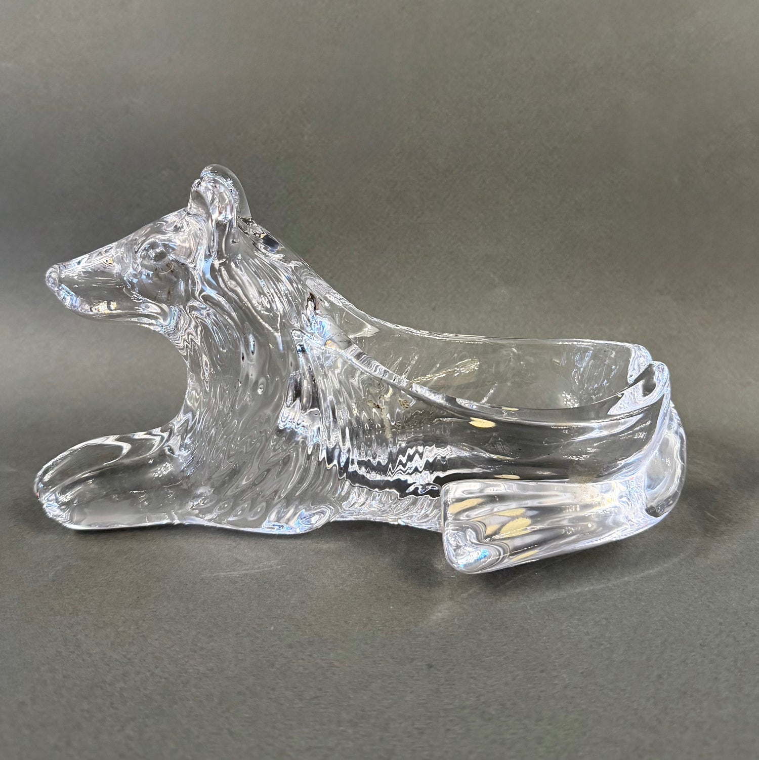 Perro collie de cristal francés Vannes-le-Chatel. Francia XX