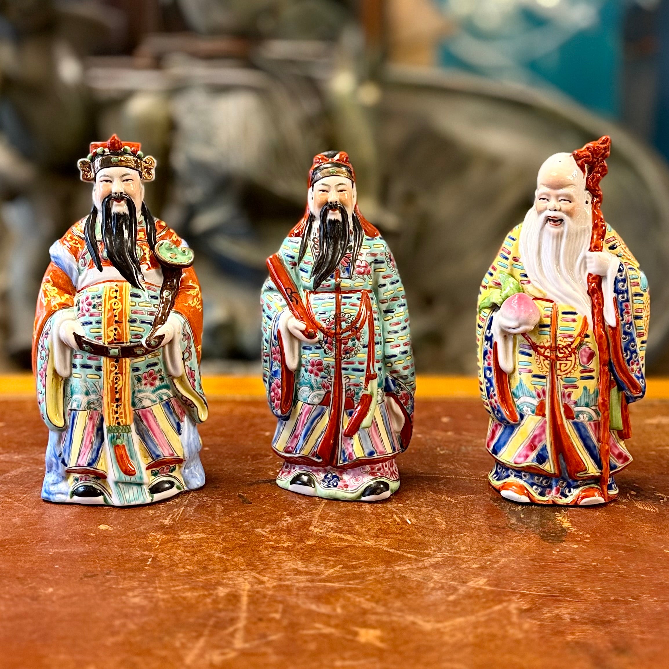 Los Tres sabios chinos en porcelana. China SXIX