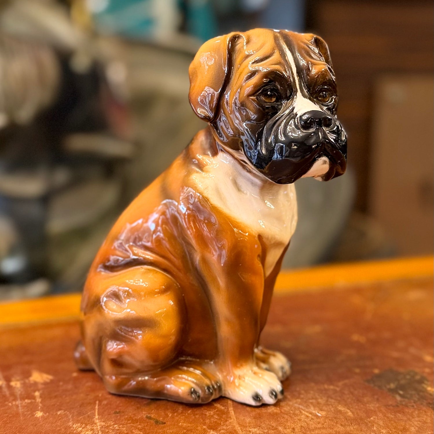 Cachorro Bullmastiff de porcelana diseño italiano. Italia SXX
