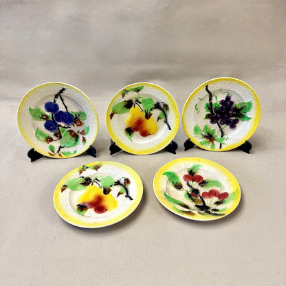 Juego de platos de mayólica frutas Moulin des loups. Francia SXX
