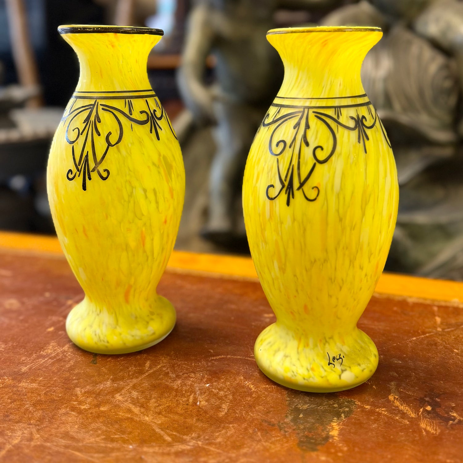 Par de jarrones de vidrio cameo Legras. Francia SXIX