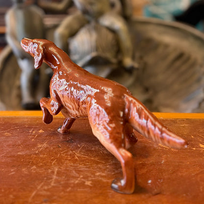 Perro de porcelana Art-Deco de un Setter. Checoeslovaquia  SXX