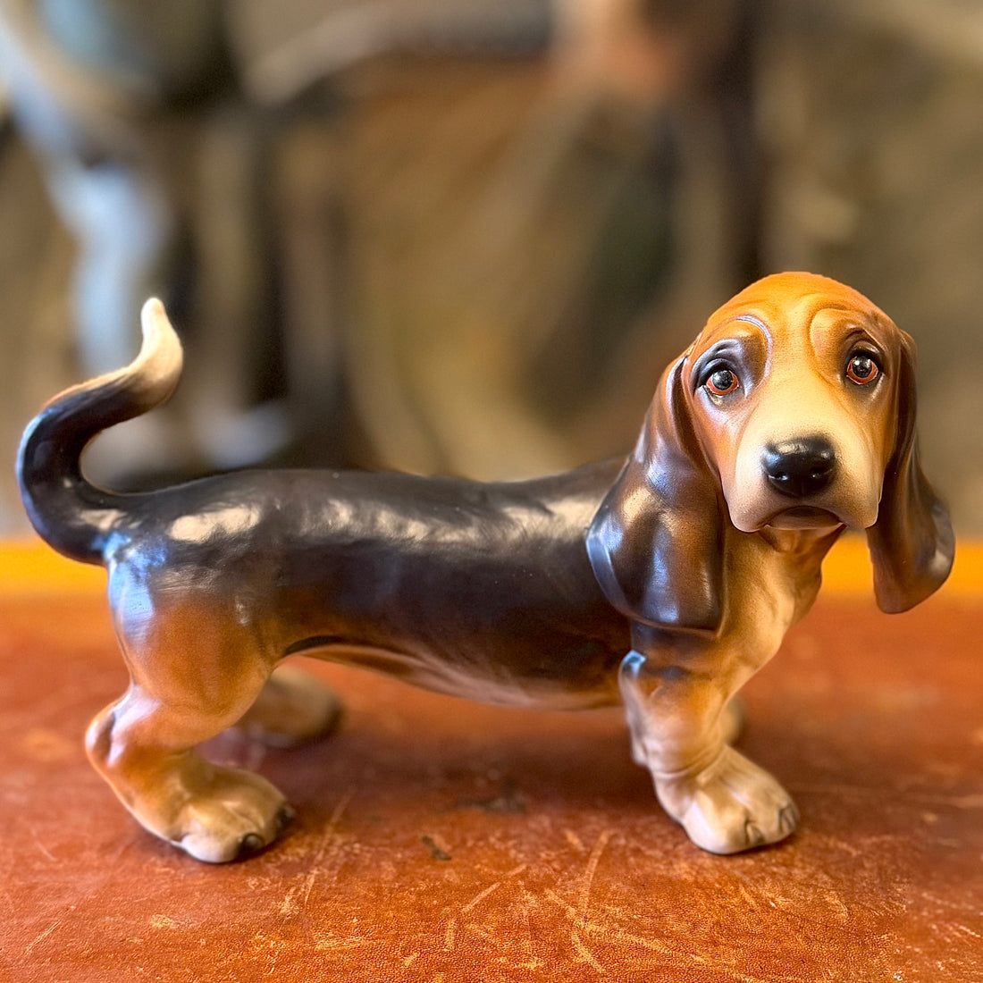 Figura perro porcelana Alemana Goebel. Alemania SXX