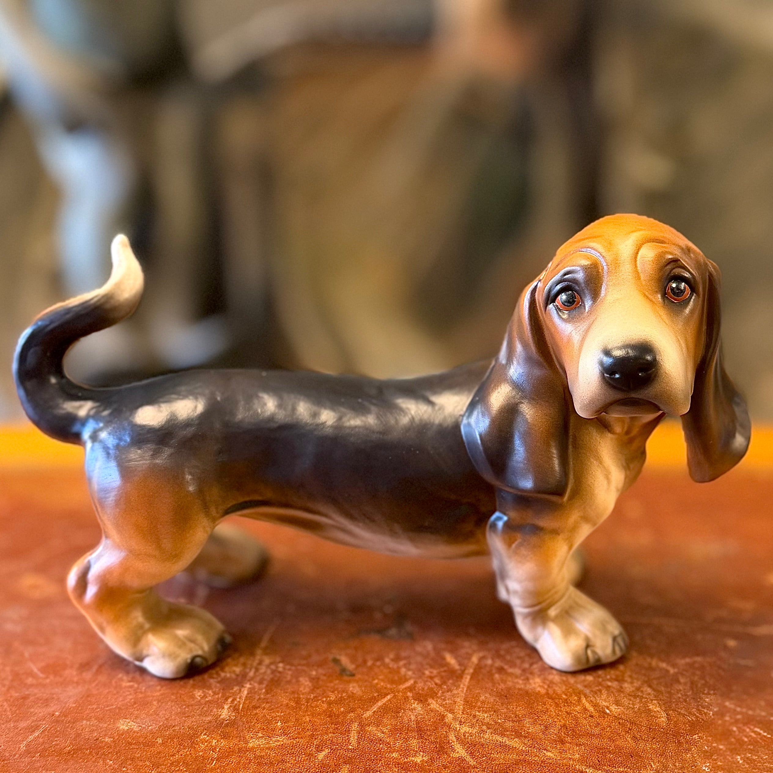 Figura perro porcelana Alemana Goebel. Alemania SXX
