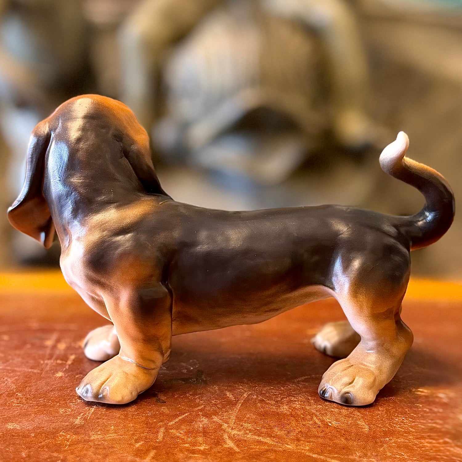 Figura perro porcelana Alemana Goebel. Alemania SXX
