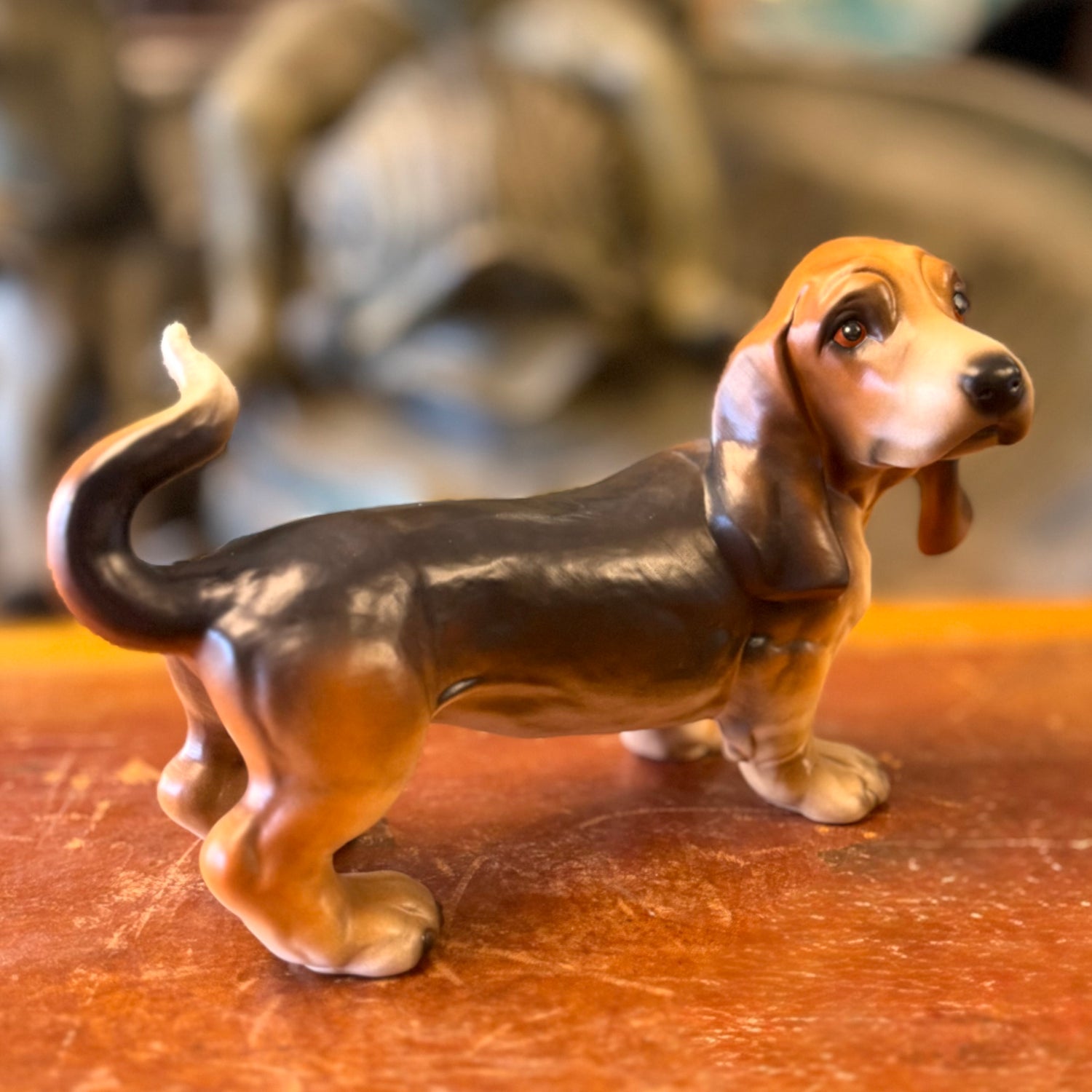 Figura perro porcelana Alemana Goebel. Alemania SXX