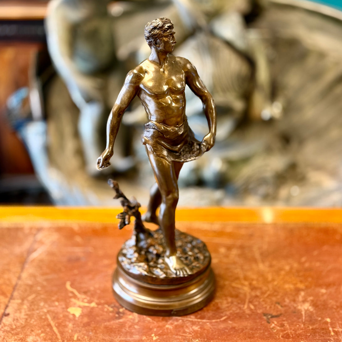 Escultura francesa de bronce titulada "SEMEUR" A. Gaudez. Francia SXIX