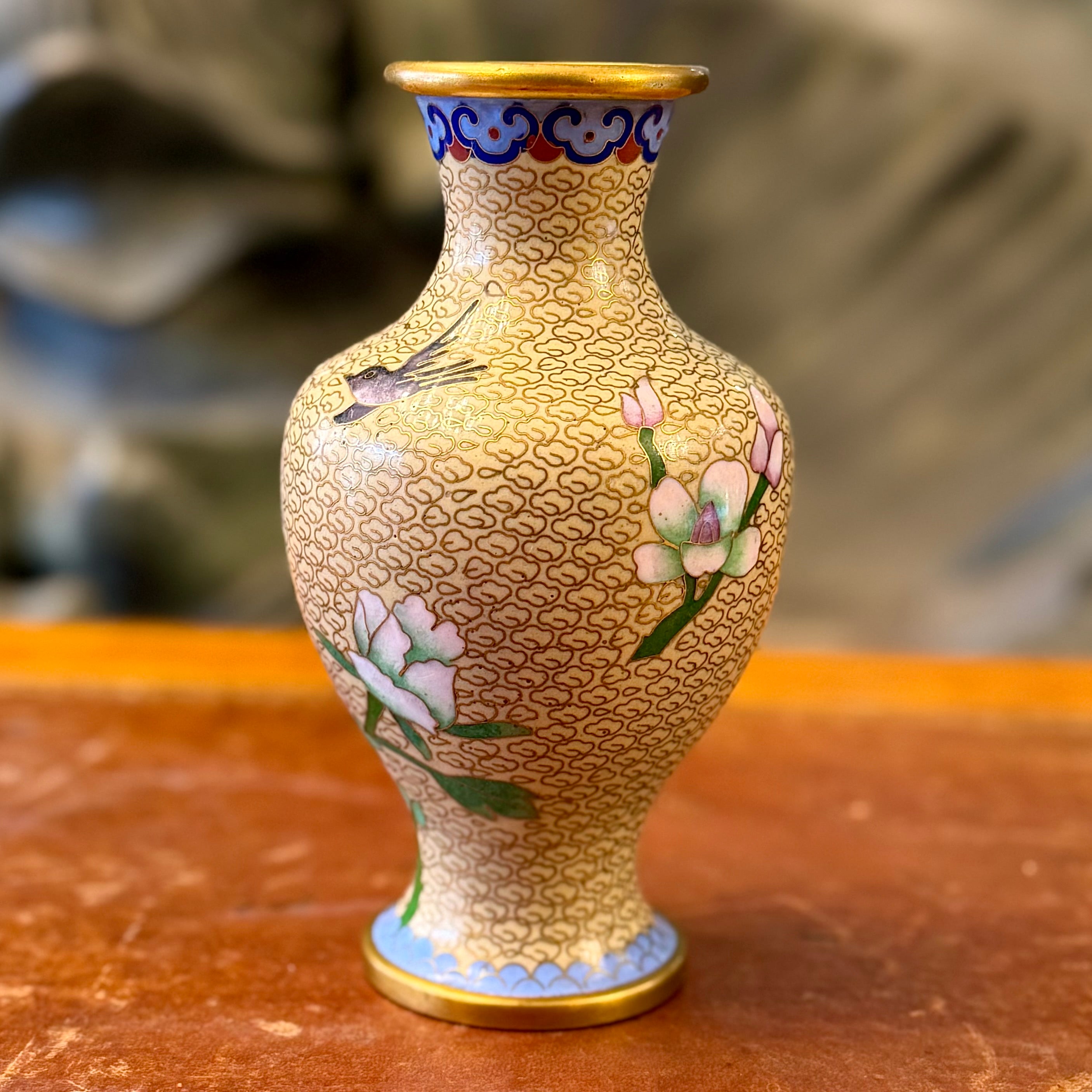 Jarroncito cloissone Meiji. Japón SXIX