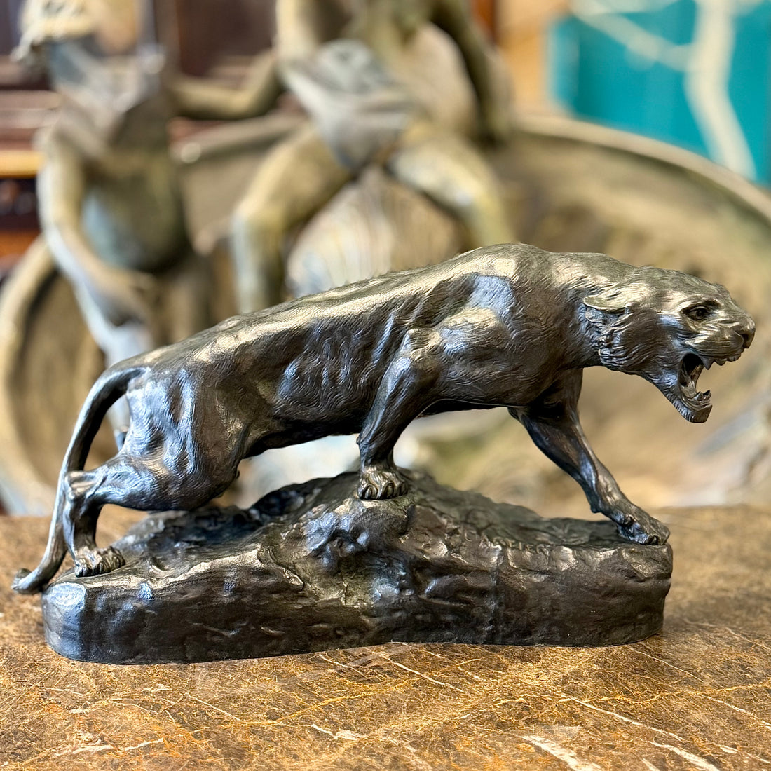 Escultura francesa de bronce "Animalier" de Thomas Francois Cartier. Francia SXX