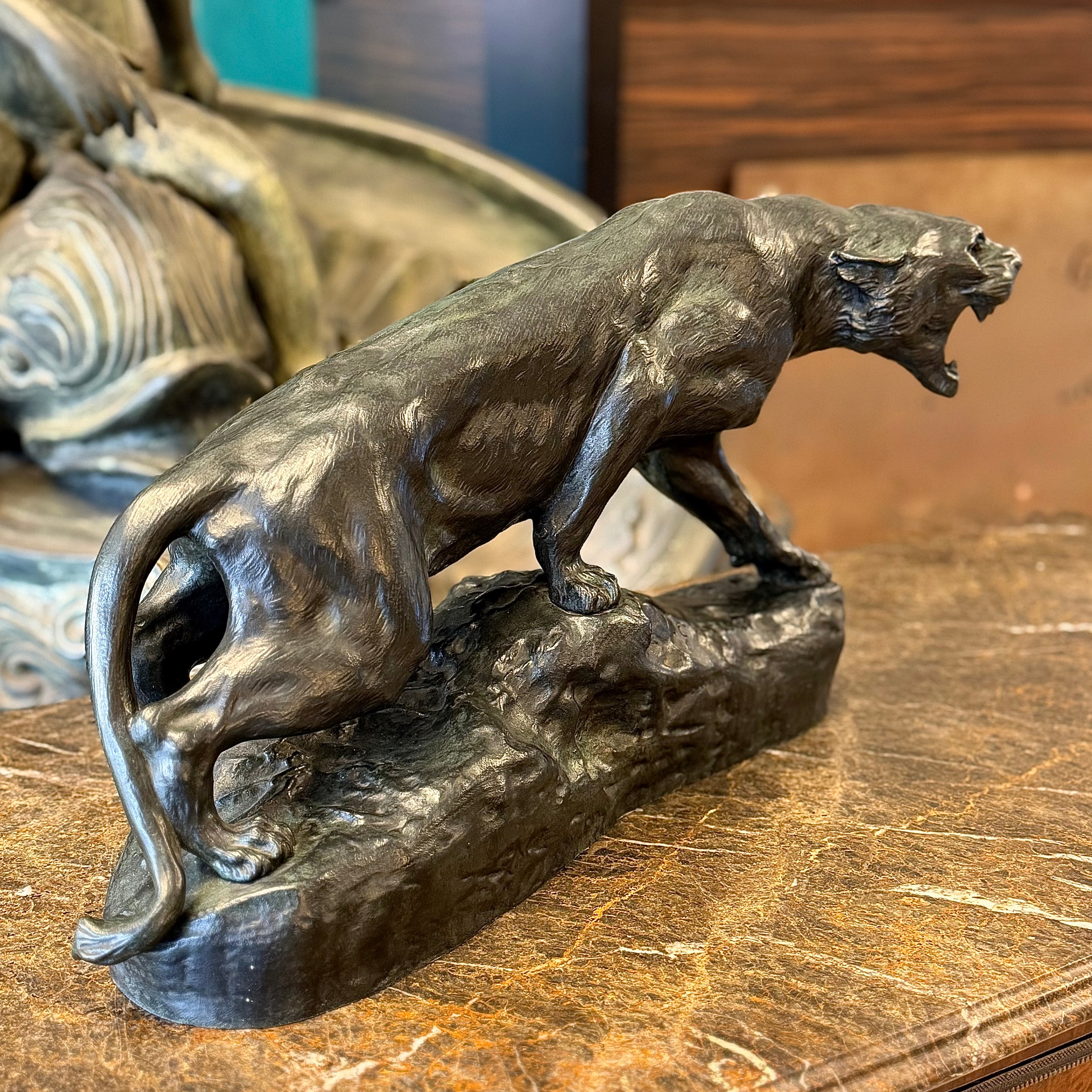 Escultura francesa de bronce "Animalier" de Thomas Francois Cartier. Francia SXX
