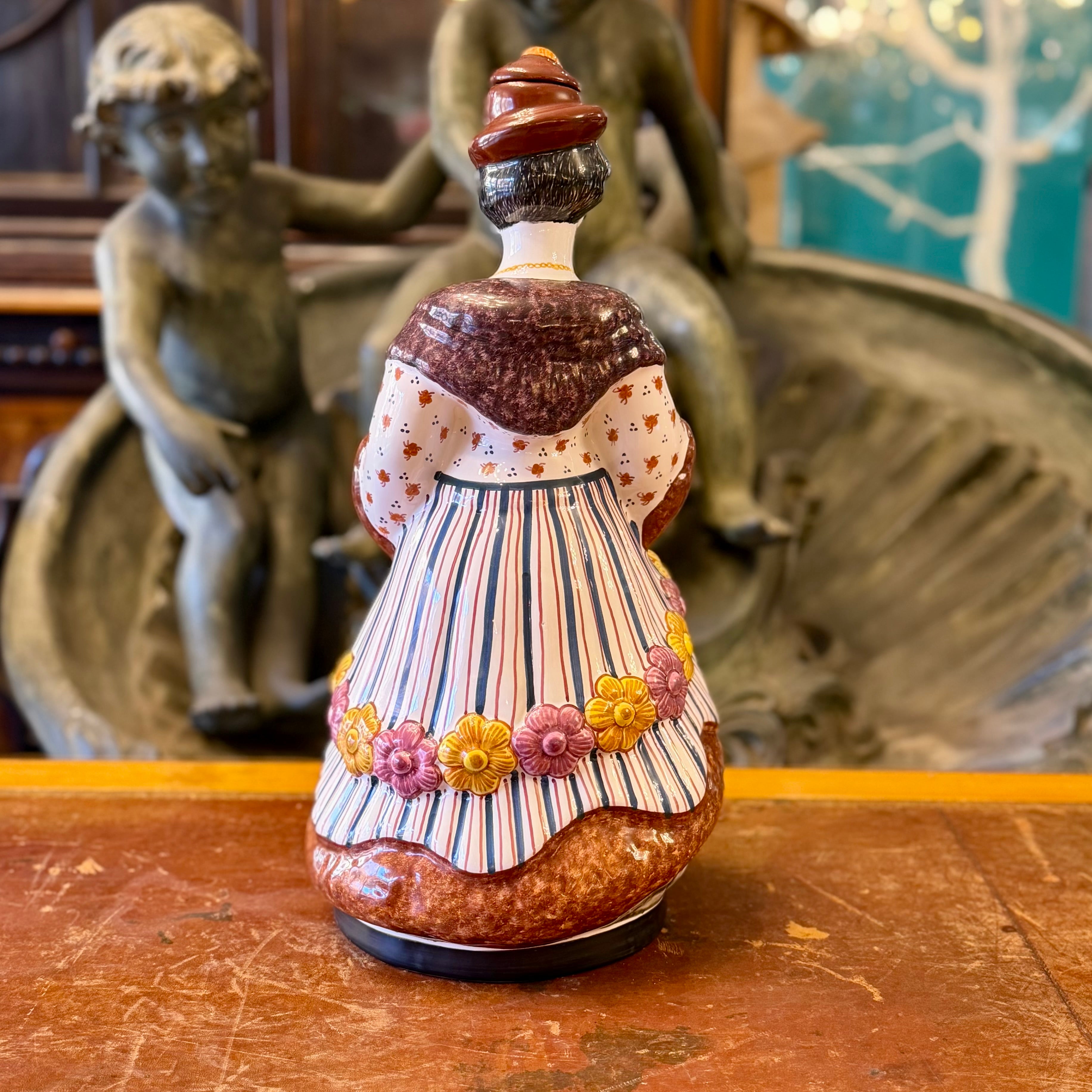 Jarra de vino de porcelana de mujer Victoriana. Portugal SXX