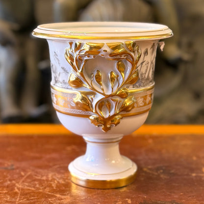 Jarrón de porcelana francesa Limoges. Francia SXX