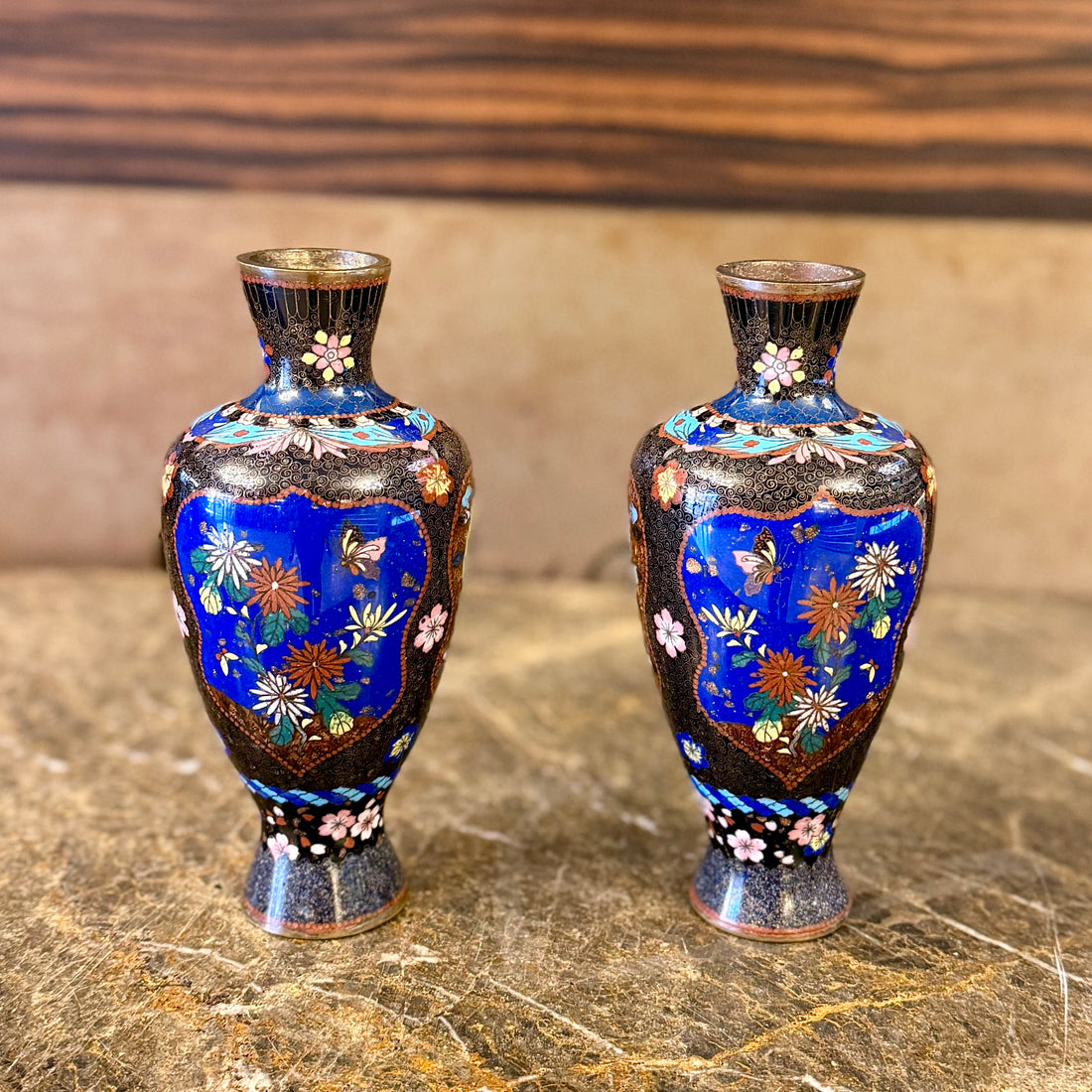 Par cloissone japoneses época Meiji. Japón SXIX
