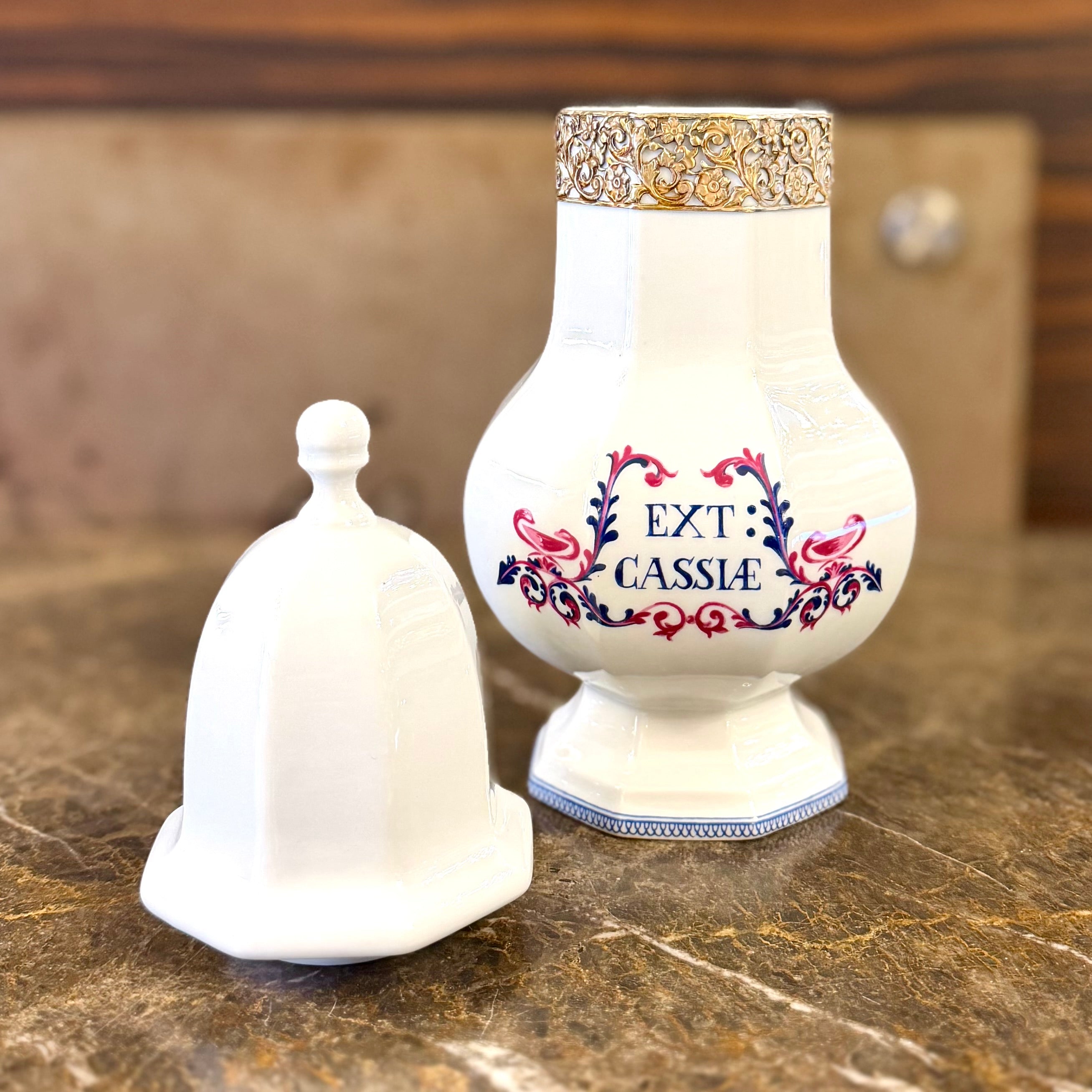Frasco de farmacia de porcelana. Francia SXX