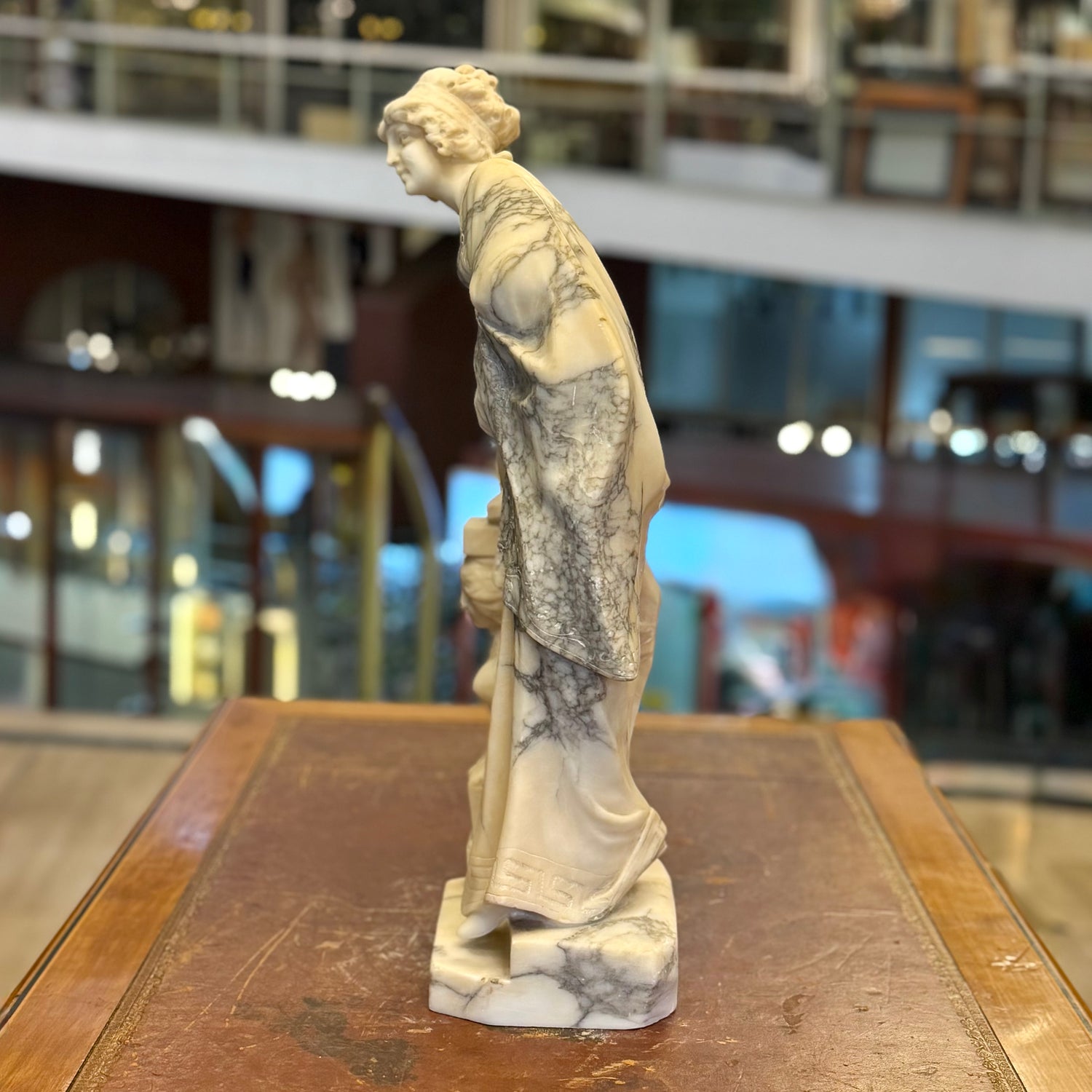 Escultura alabstro H. Borsotti Art-Deco. Italia SXX