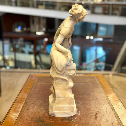 Escultura alabstro H. Borsotti Art-Deco. Italia SXX