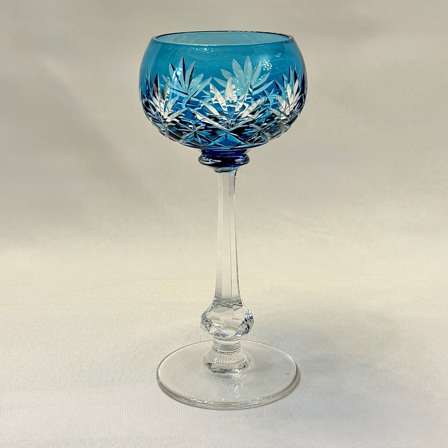 Juego de doce copas Saint-Louis modelo Riesling. Francia SXX