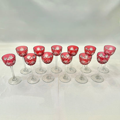 Juego de doce copas licor francesas. Francia SXX