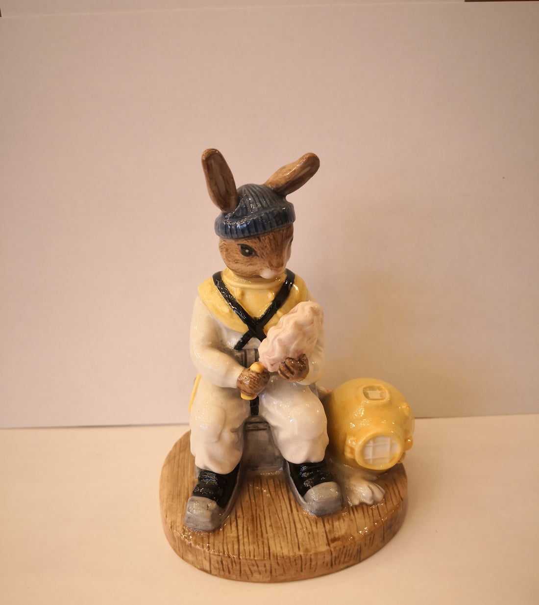 Royaldoulton BunnyKins "Deep Sea Diver". Año 2002