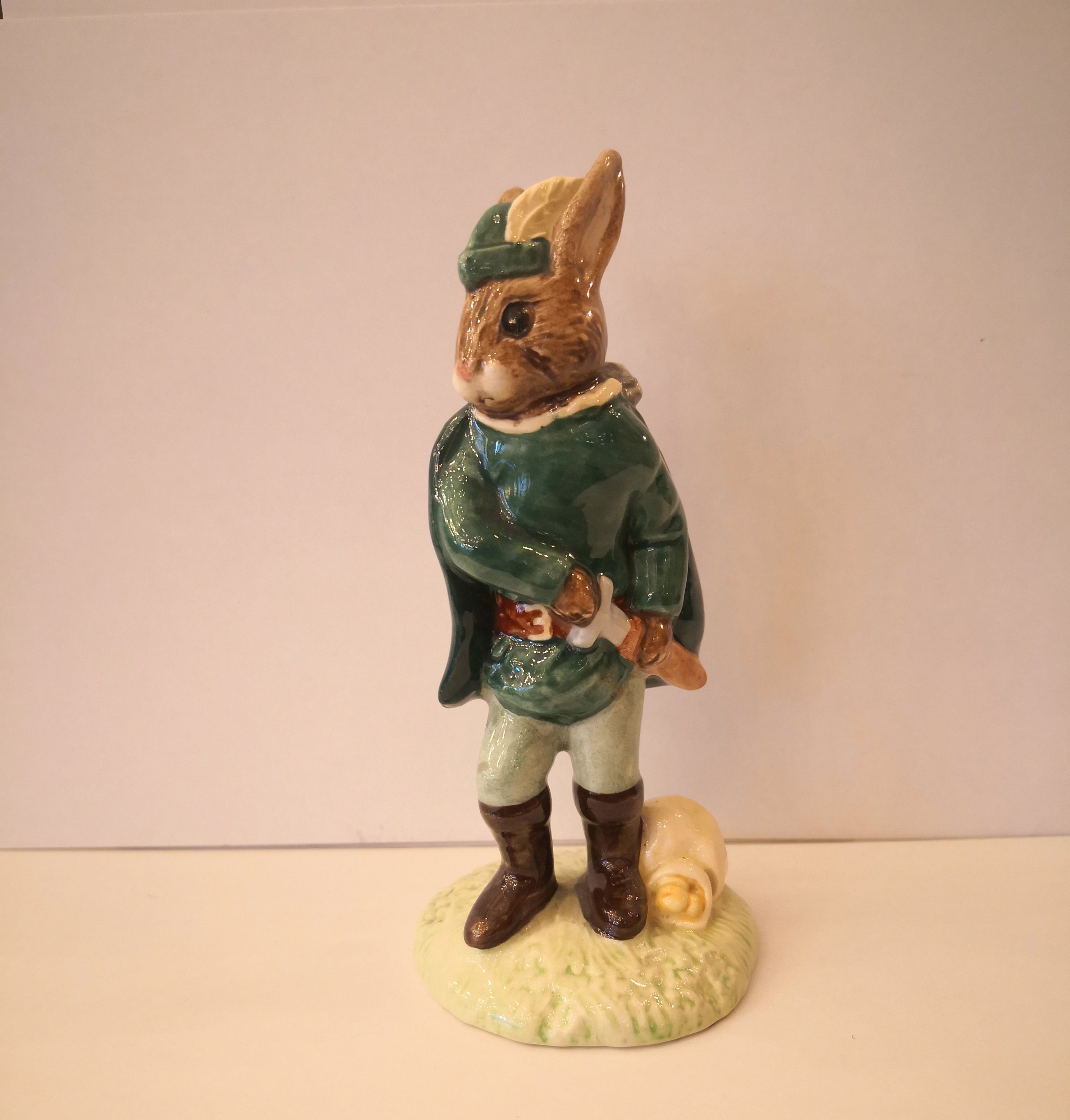 Royal Doulton BunnyKins &quot; Robin Hood&quot;. Año 2000