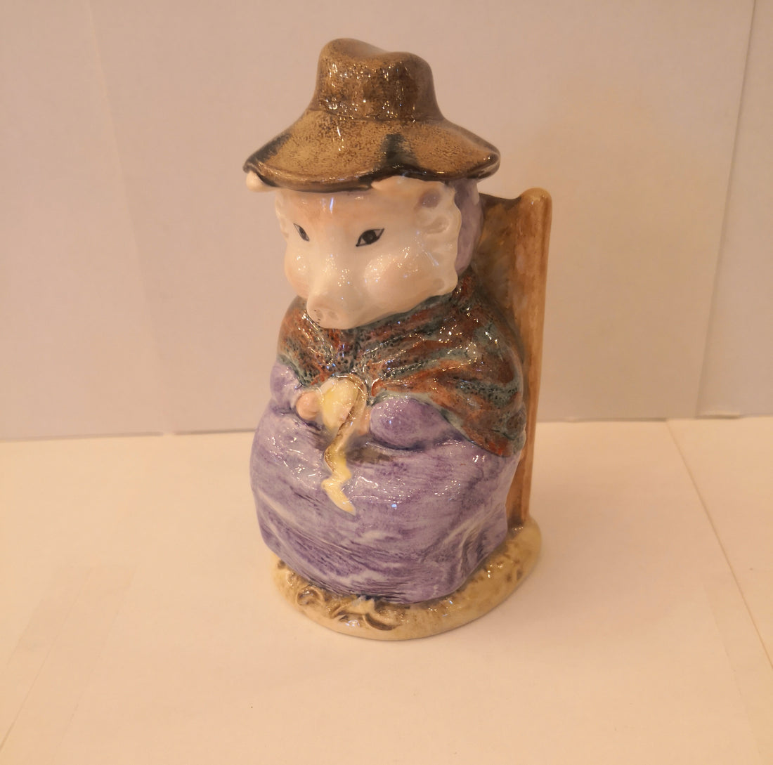 Figura porcelana inglesa Royal Albert "And this pig had none". Año 1992
