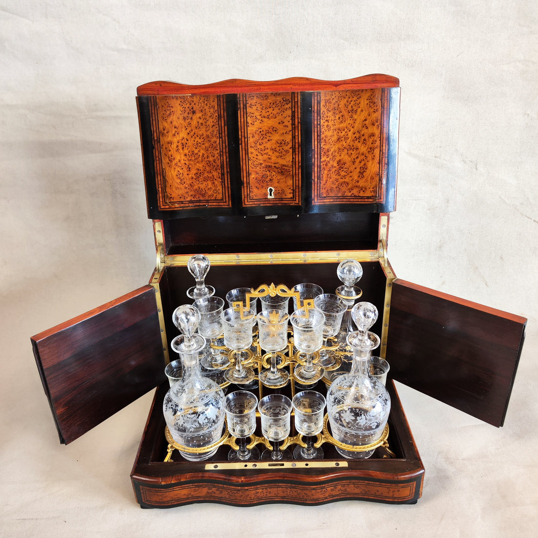 Cava licor francesa Epoca Napoleon III. Francia SXIX