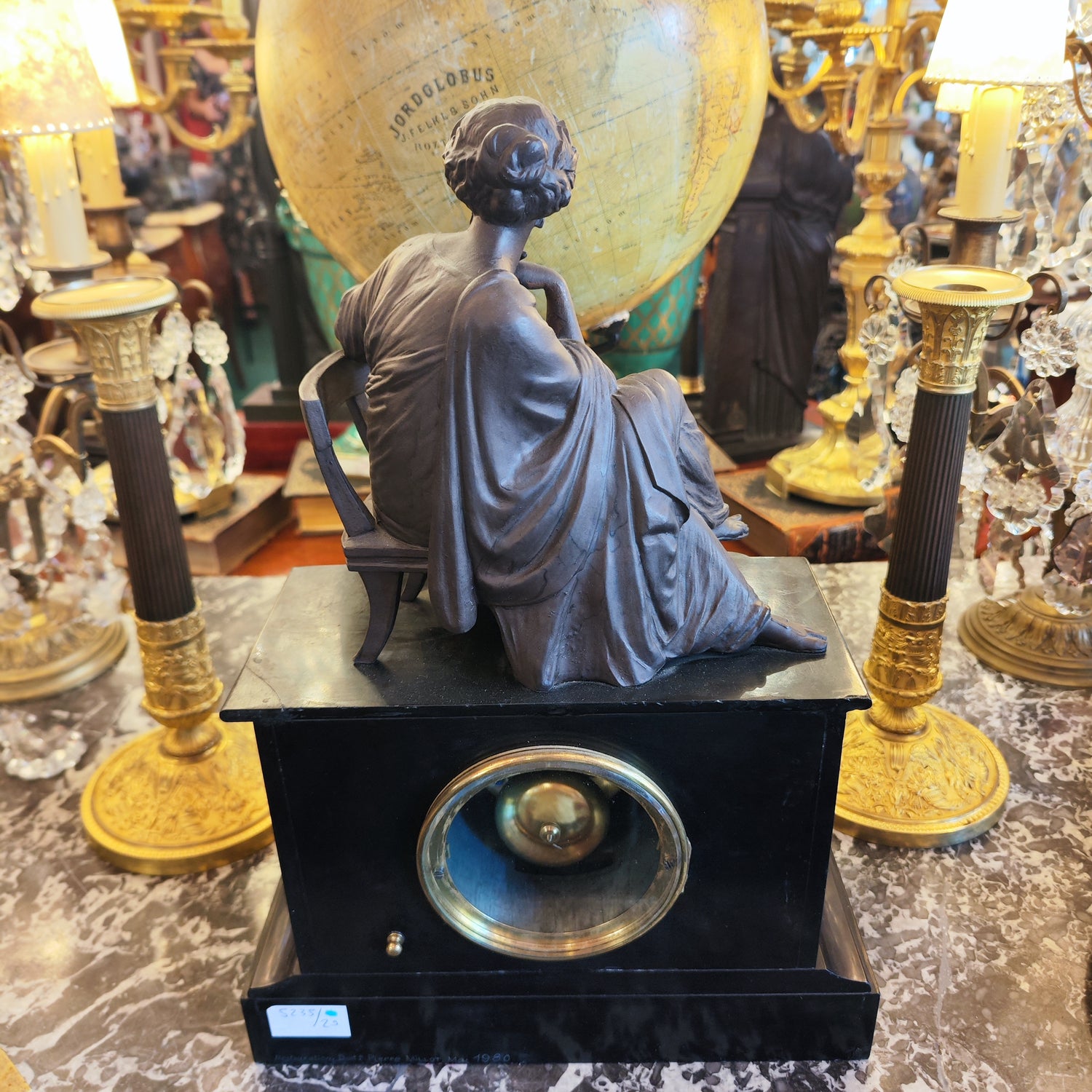 Reloj época Napoleón III mostrando a Calíope. Francia SXIX