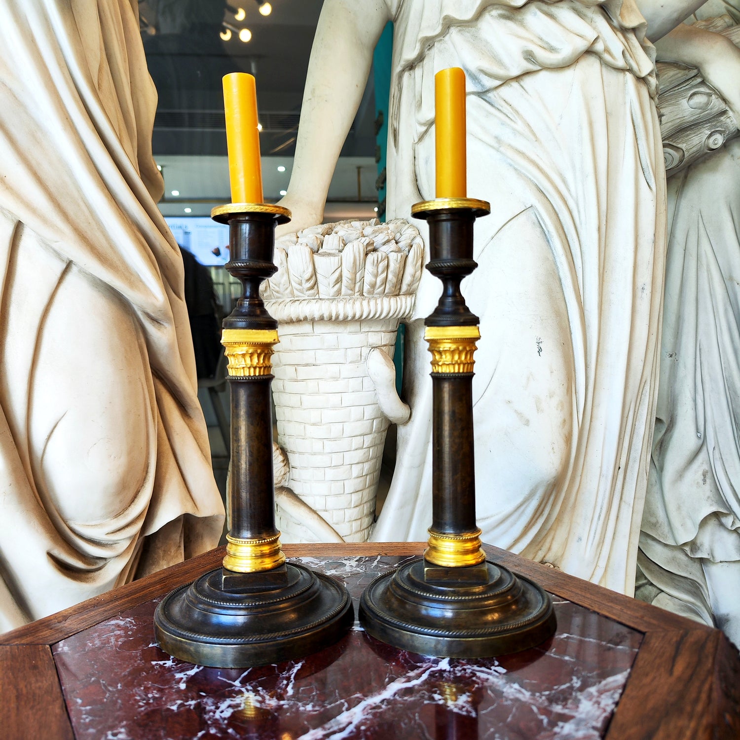 Par de candelabros bronce Época Napoleón III. SXIX