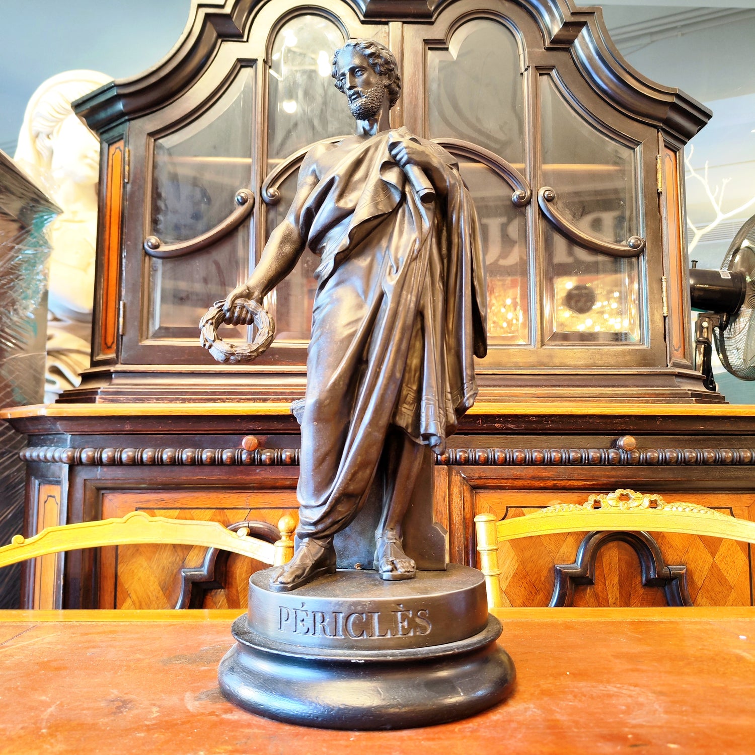 Importante figura en peltre de Pericles. Italia SIX