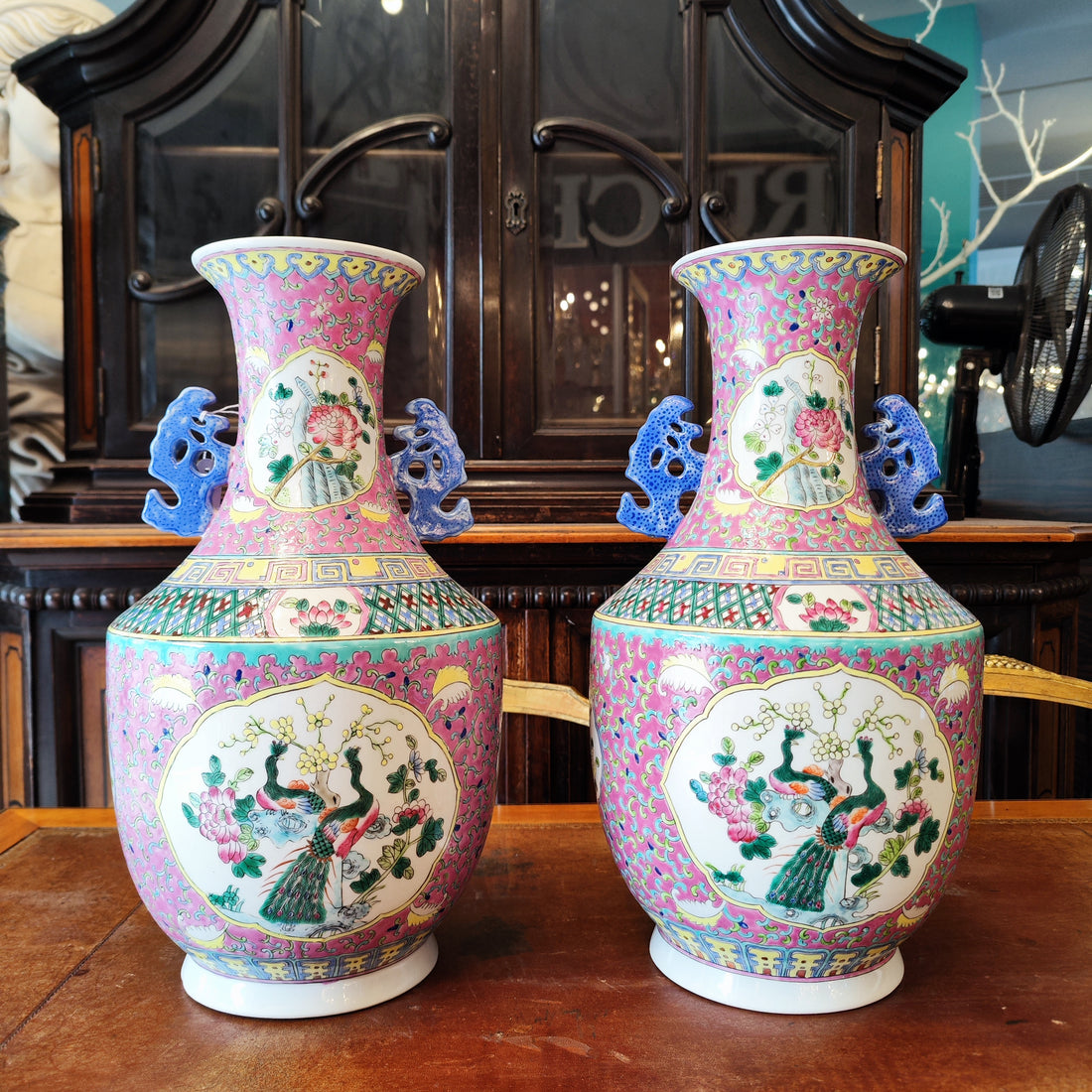 Par de jarrones china rosados. China SXX