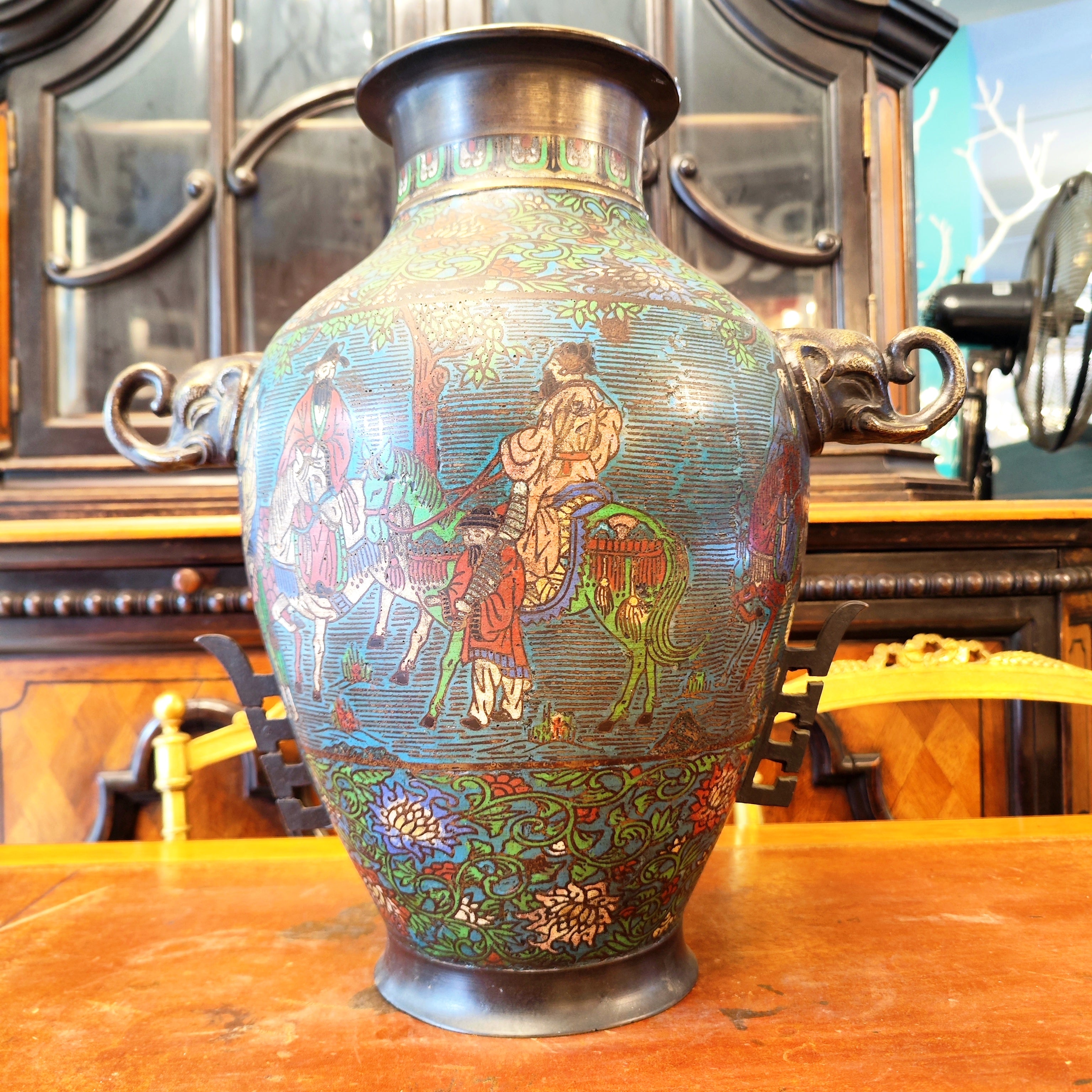 Gran cloissone japones Meiji epoca Edo. Japon fines XIX