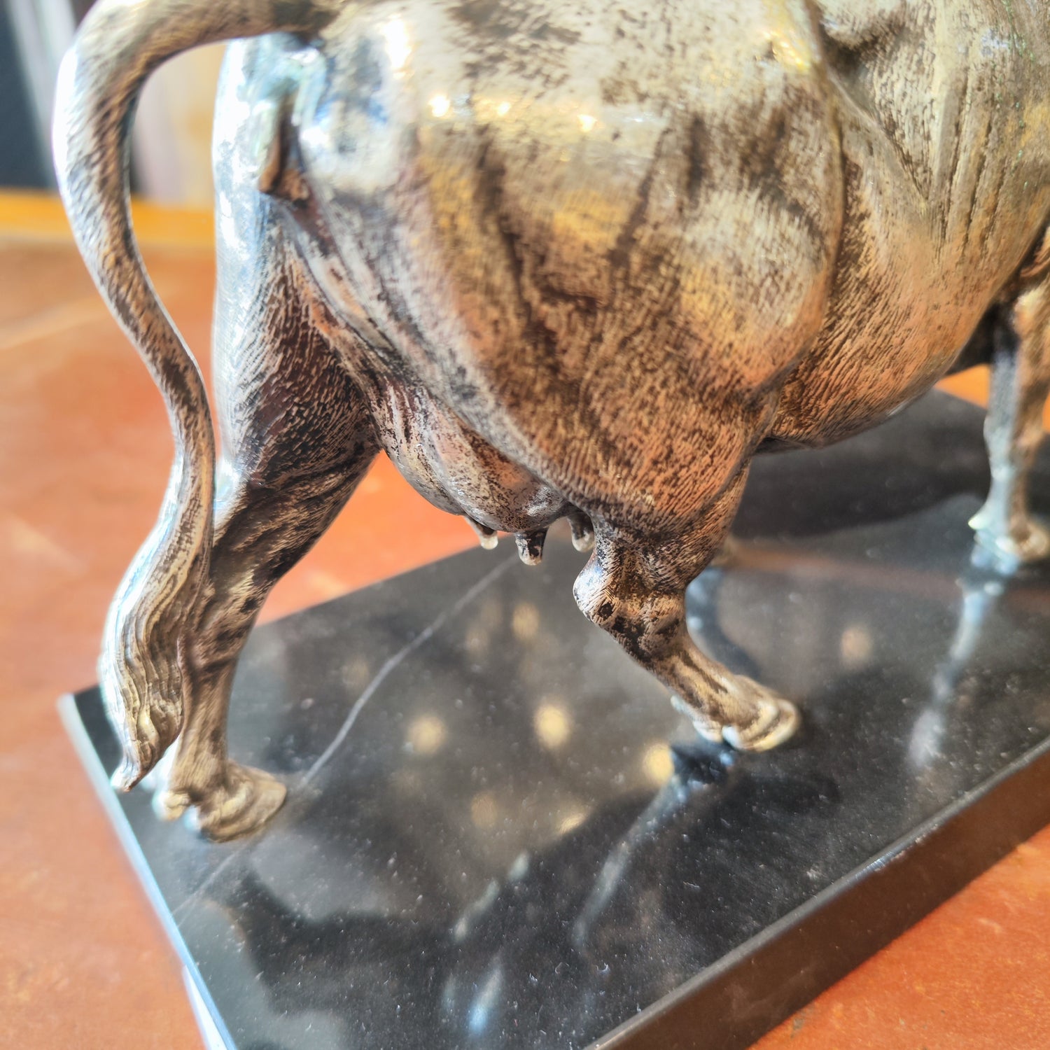 Escultura Vaca francesa Christofle bronce plateado. Francia SXX