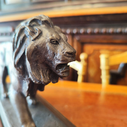 Escultura Leon Firma ANTOINE-LOUISE BAYRE. Francia XIX