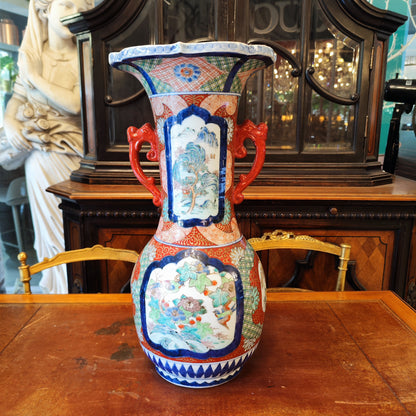 Gran jarrón de Arita. Japón Arita SXIX