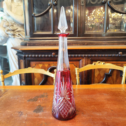 Botella de cristal cortado Rubí. Checoeslovaquia. SXX