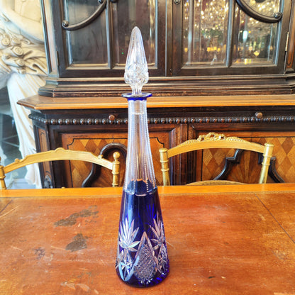 Botella cristal cortado azul. Checoeslovaquia SXX