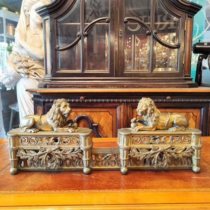 Par de morrilos de leones en bronce. Francia SXIX