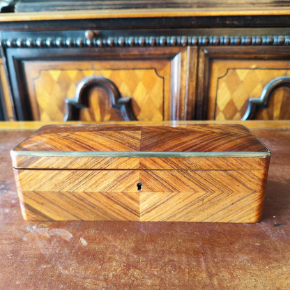 Caja francesa para cartas y fichas. Napoleón III Francia SXIX